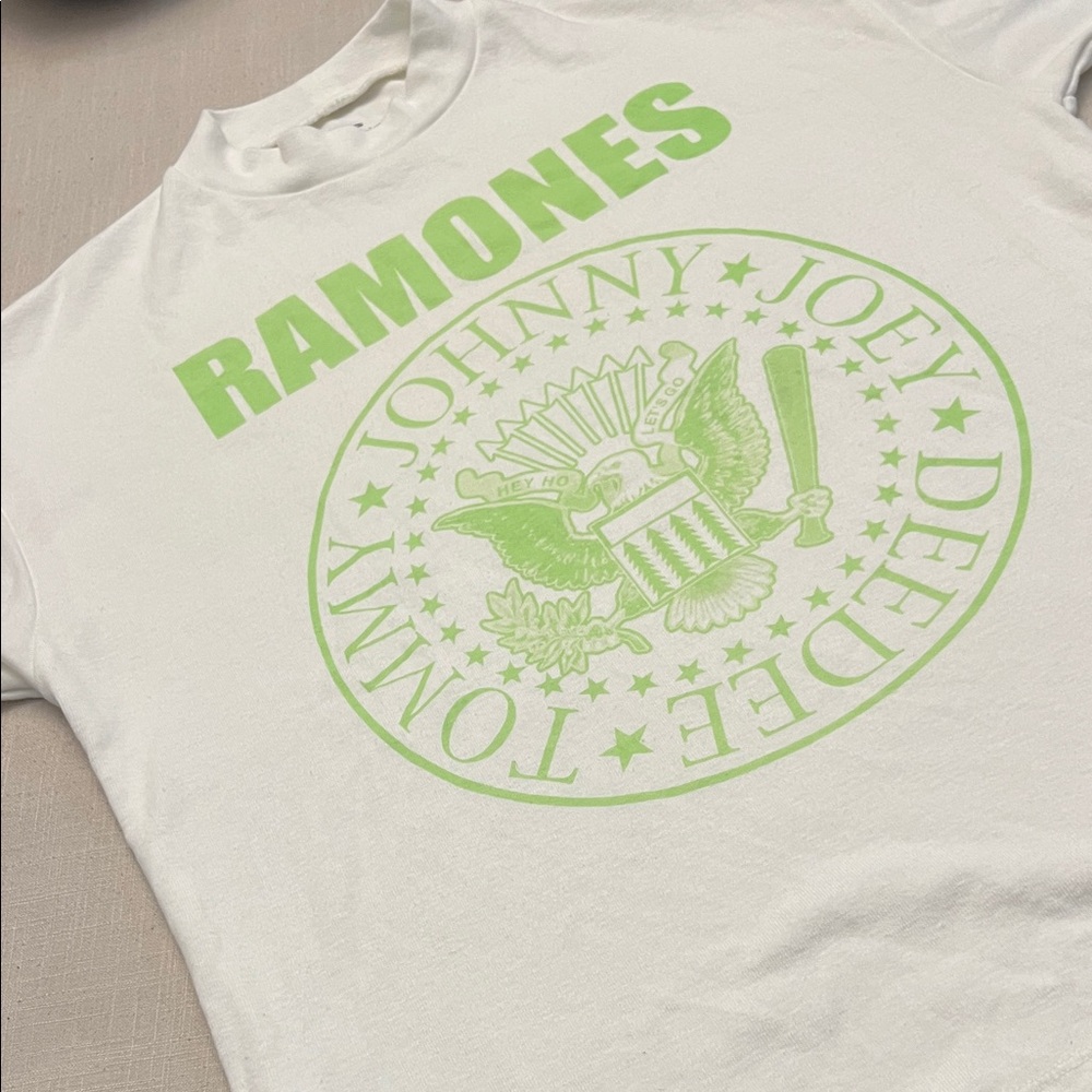 Oversized Ramones Graphic T-shirt